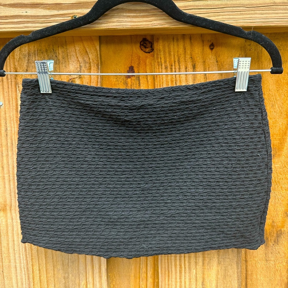 Low Rise Mini Skirt!!! Y2K VIBES *shirt in 3rd pic is listed as well*